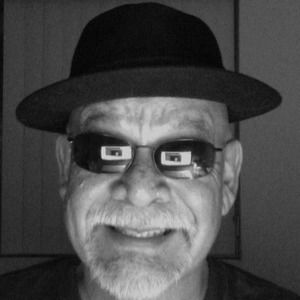 Meet your Posher, Stephen